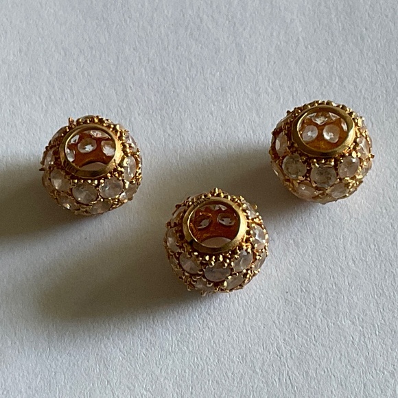 Jewelry - Three 18k Solid gold charms